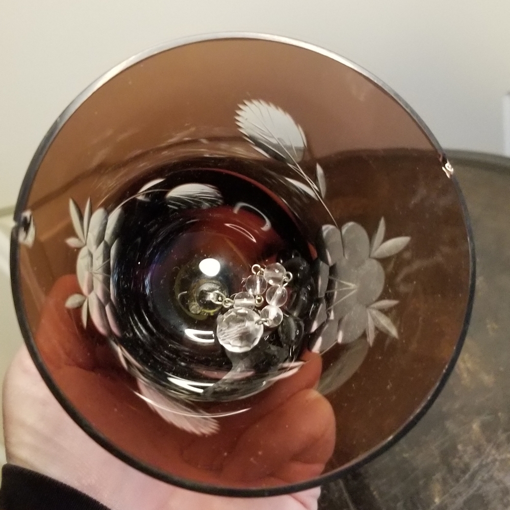 Beautiful Crystal Cut Ruby Glass Bell - Picture 9 of 9